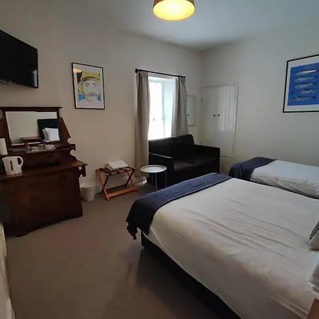 Guest house Rolling Wave