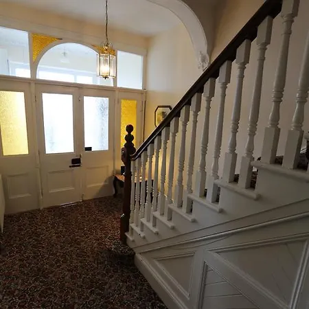 בית הארחה Rolling Wave