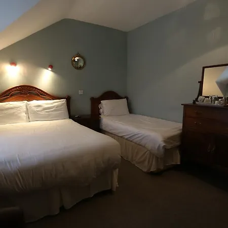 Rolling Wave Guest house