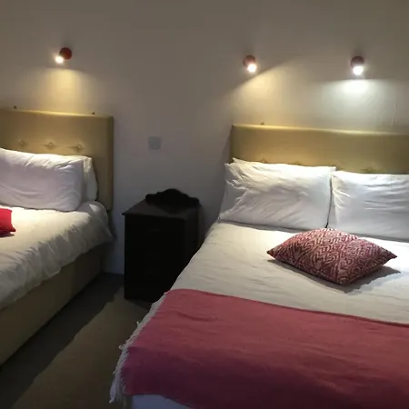 בית הארחה Rolling Wave בונדוראן