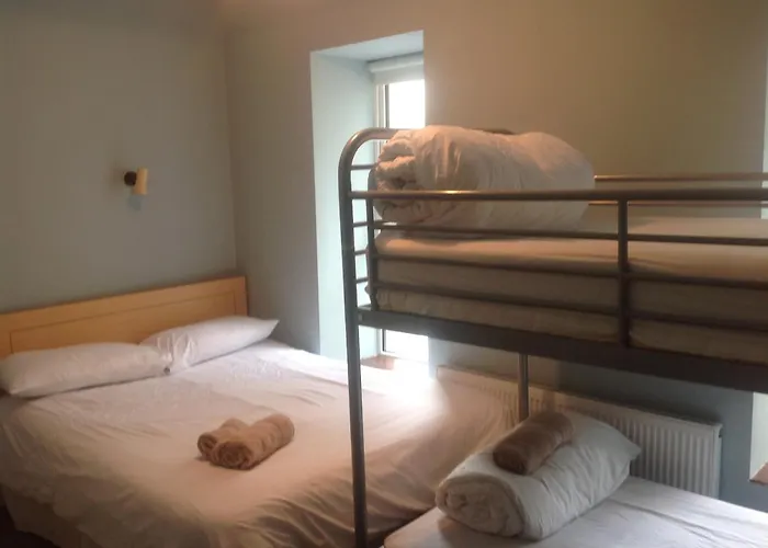 Konukevi Rolling Wave 3*