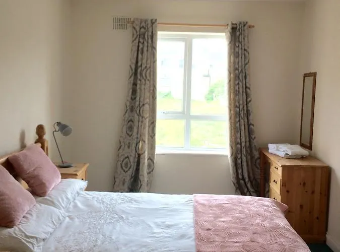 Konukevi Rolling Wave Bundoran