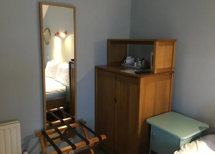 Casa de hóspedes Rolling Wave 3*